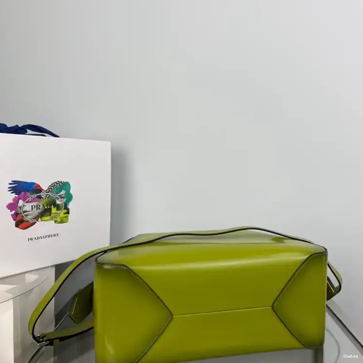 2210YA0119 Prada Bag 0602